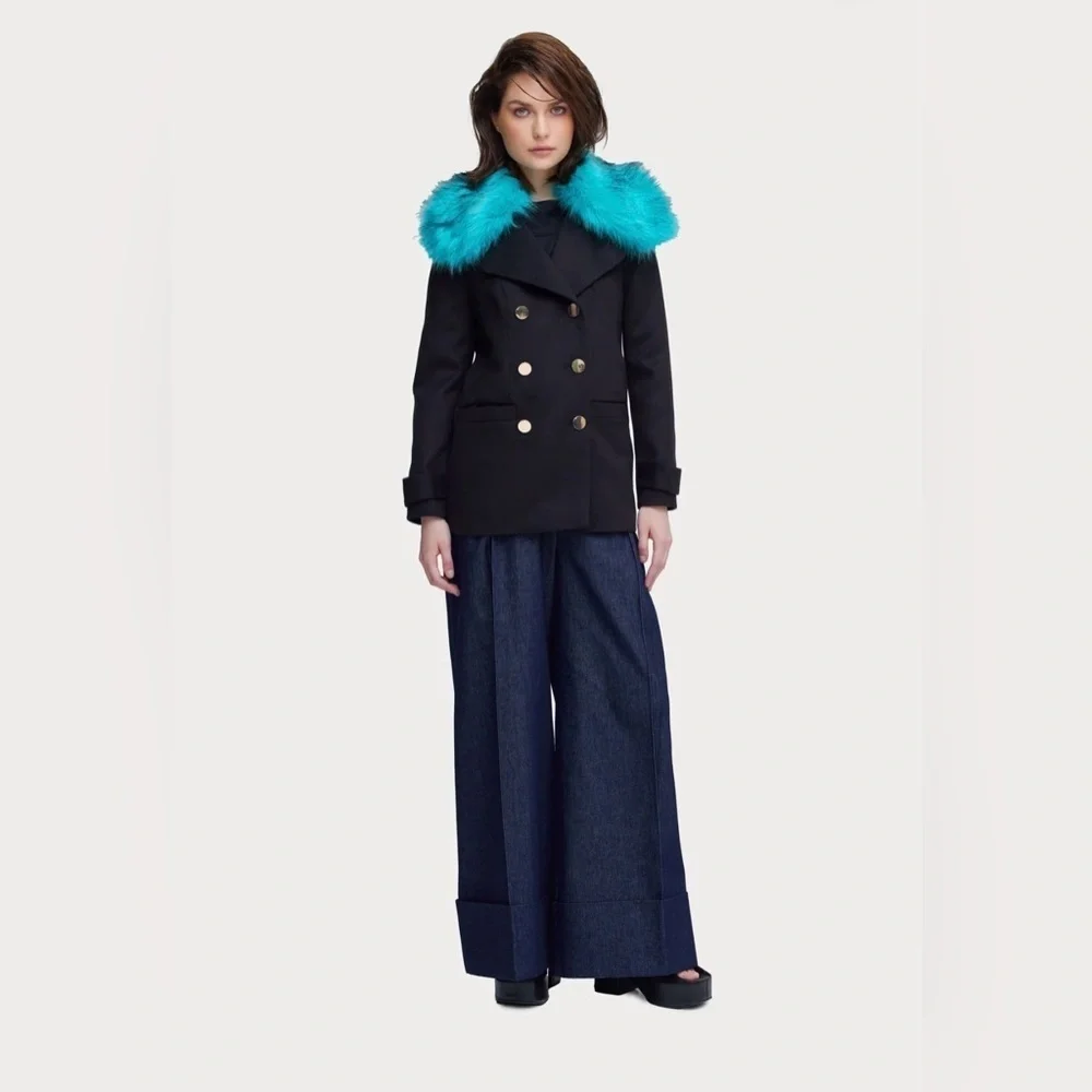 Julia Allert Fashionable Short Faux Fur Collar Coat Women’s Size XL